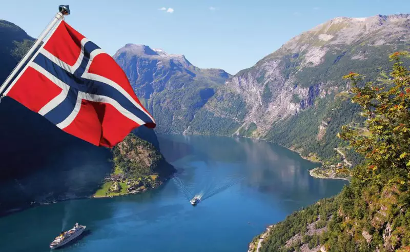 Norway's central bank advises against investing in bitcoin amid a Norwegian billionaire's investment in the cryptocurrency