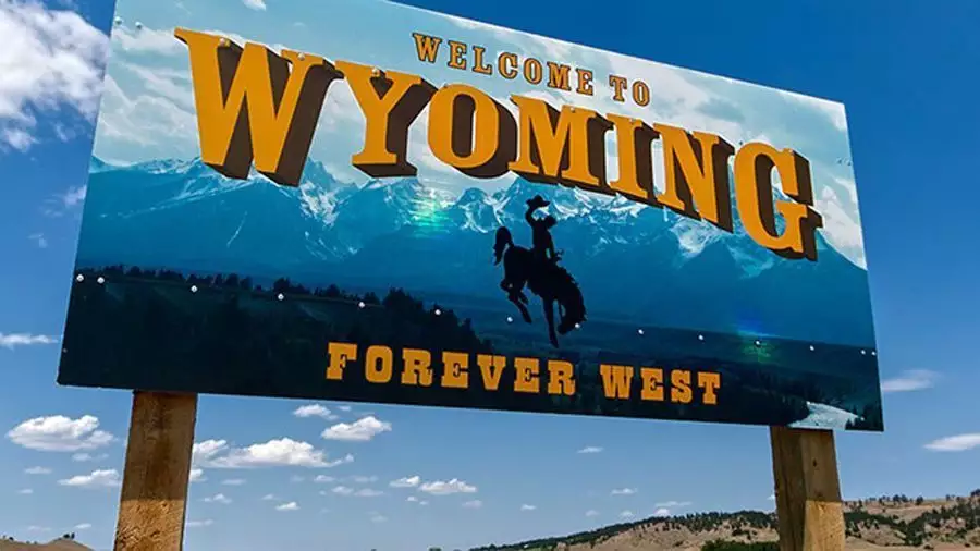 Cynthia Lummis appointed Bitcoin supporter Crypto Cowboy Tyler Lindholm as Wyoming's policy director.
