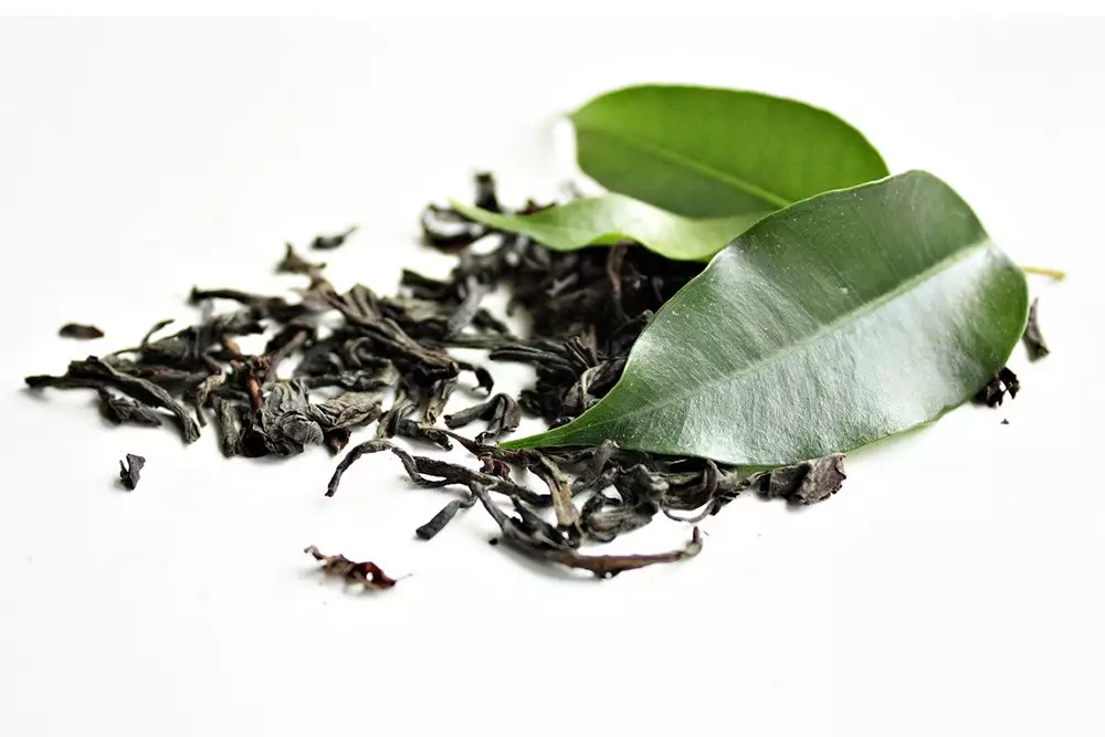 liście herbaty, naturalna pielęgnacja
