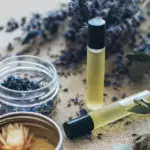 Perfumy DIY: Trochę teorii i proste przepisy