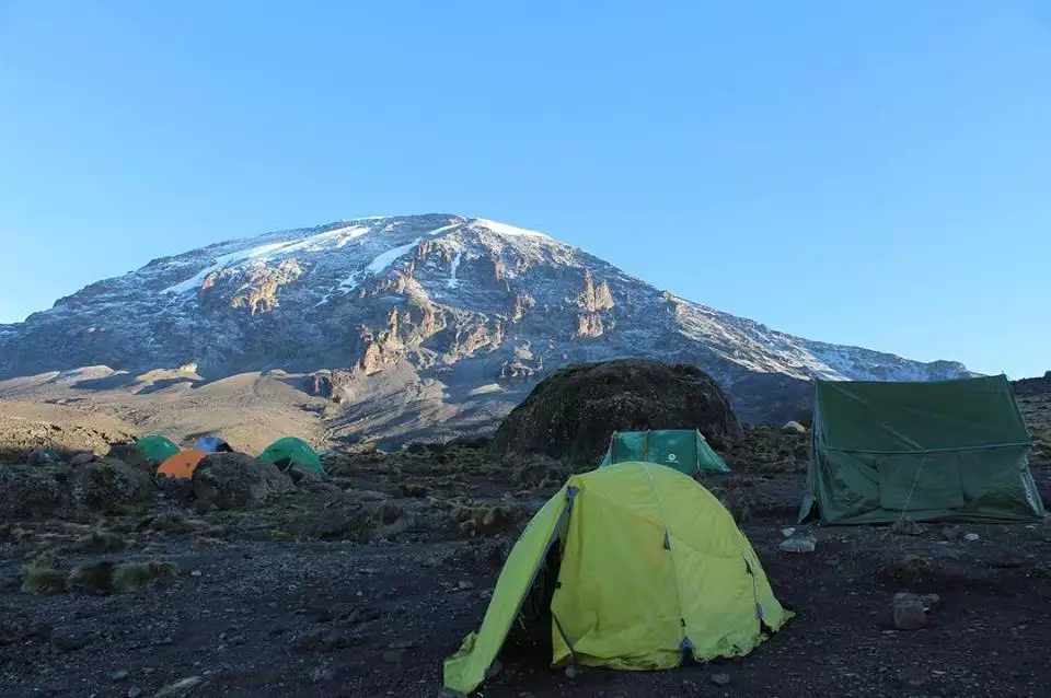 Bergsteigen und Trekking auf dem Kilimandscharo